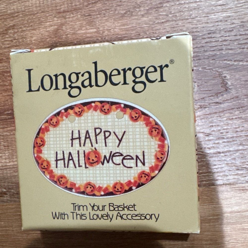 Longaberger Happy Halloween Basket Tie-On in original box 1999